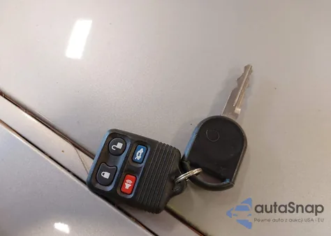 2002 Ford Taurus Se из США, поврежденный, VIN 1FAFP53U82G231309